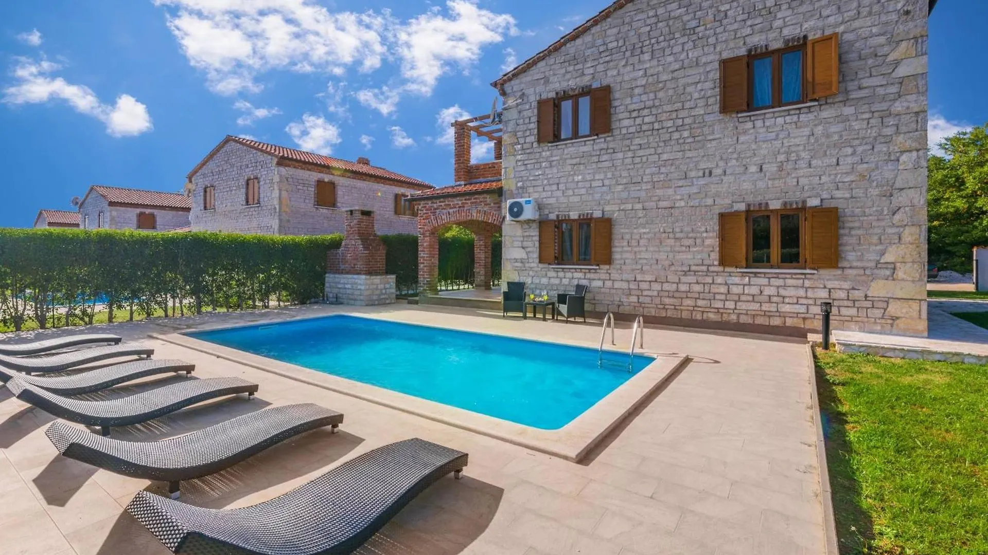Holiday home Villa Berenice Butkovici  Croatia